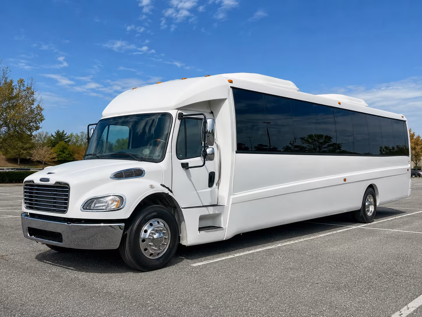 el centro 30 passenger party bus