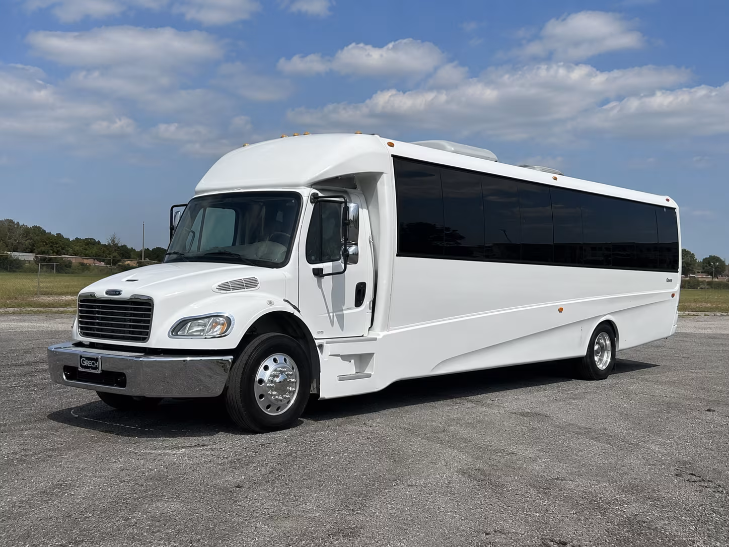 el centro 50 passenger party bus