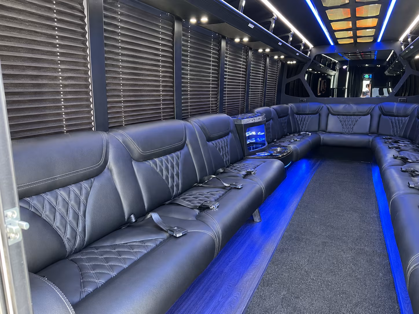 el centro concert party bus rental