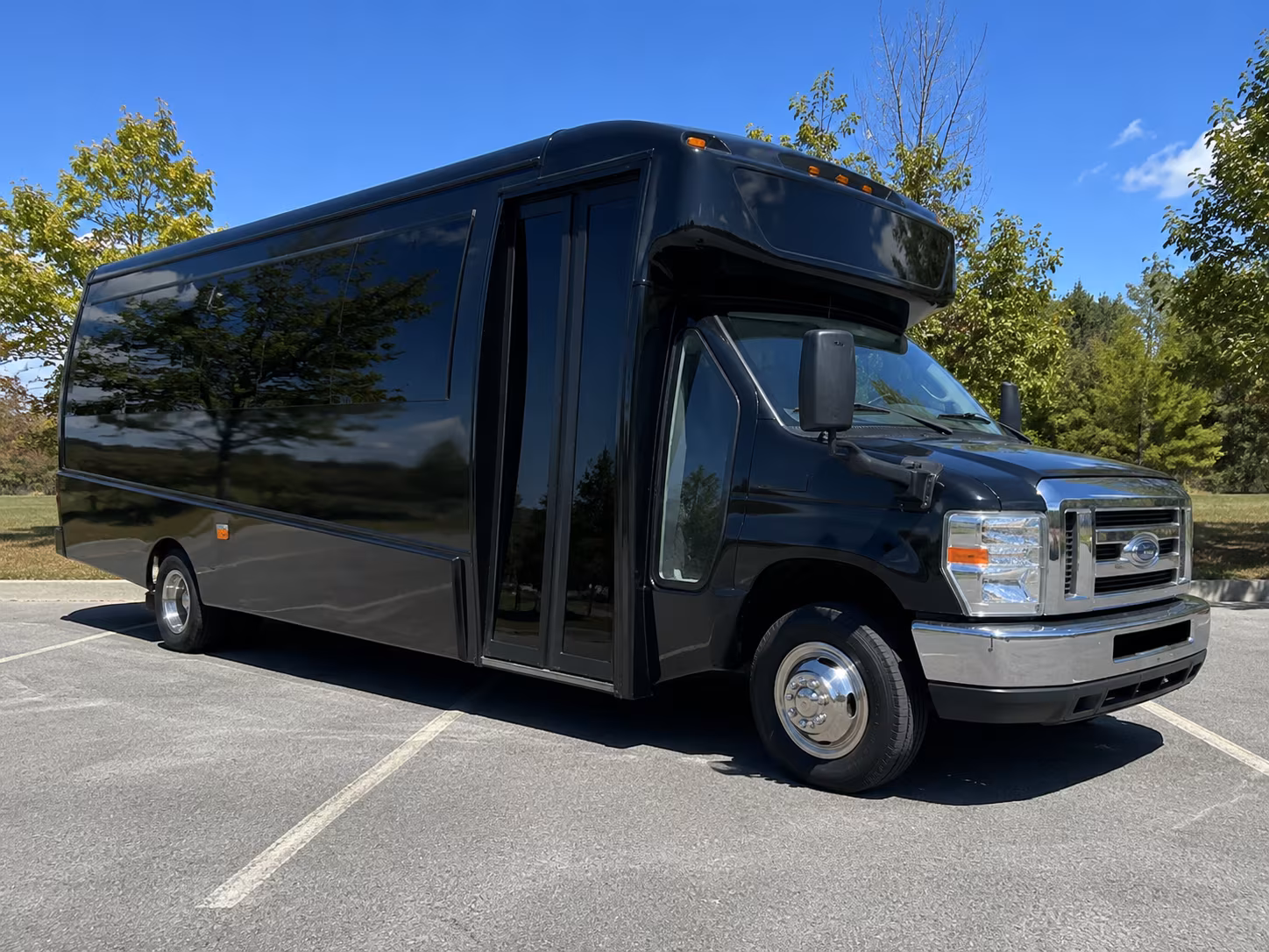 escondido employee charter bus rentals in escondido