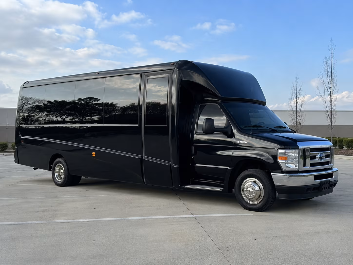 wedding party buses for quinceaneras and milestone celebrations in el centro