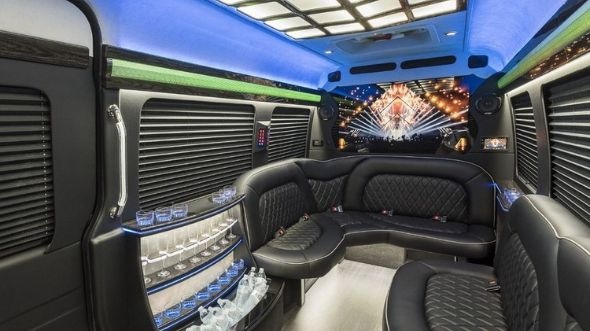 el centro sprinter limo rental inside
